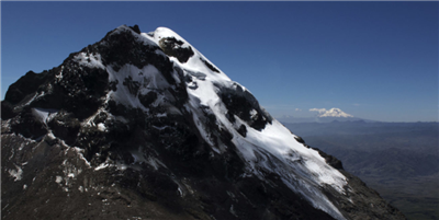 Ilinis volcano (5263 m), two peaks. Ecuador